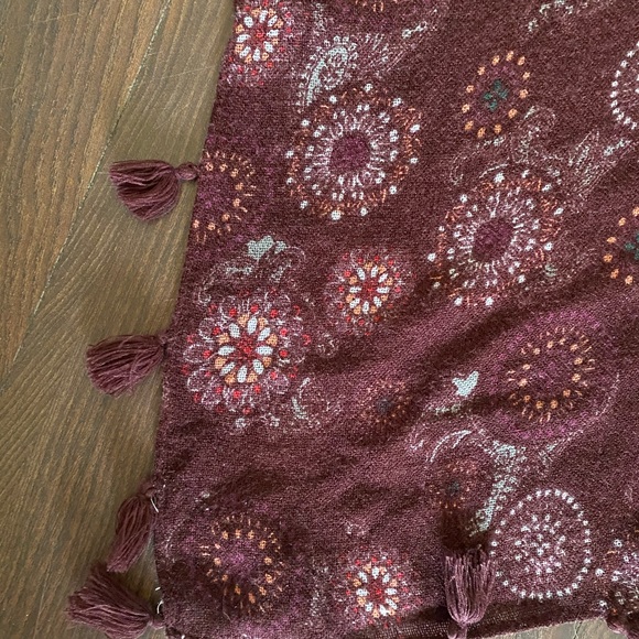 A cashmere scarf/wrap from Nordstrom’s - Picture 3 of 5